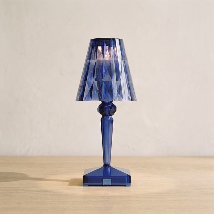 Saga faceted acrylic table lamp in blue