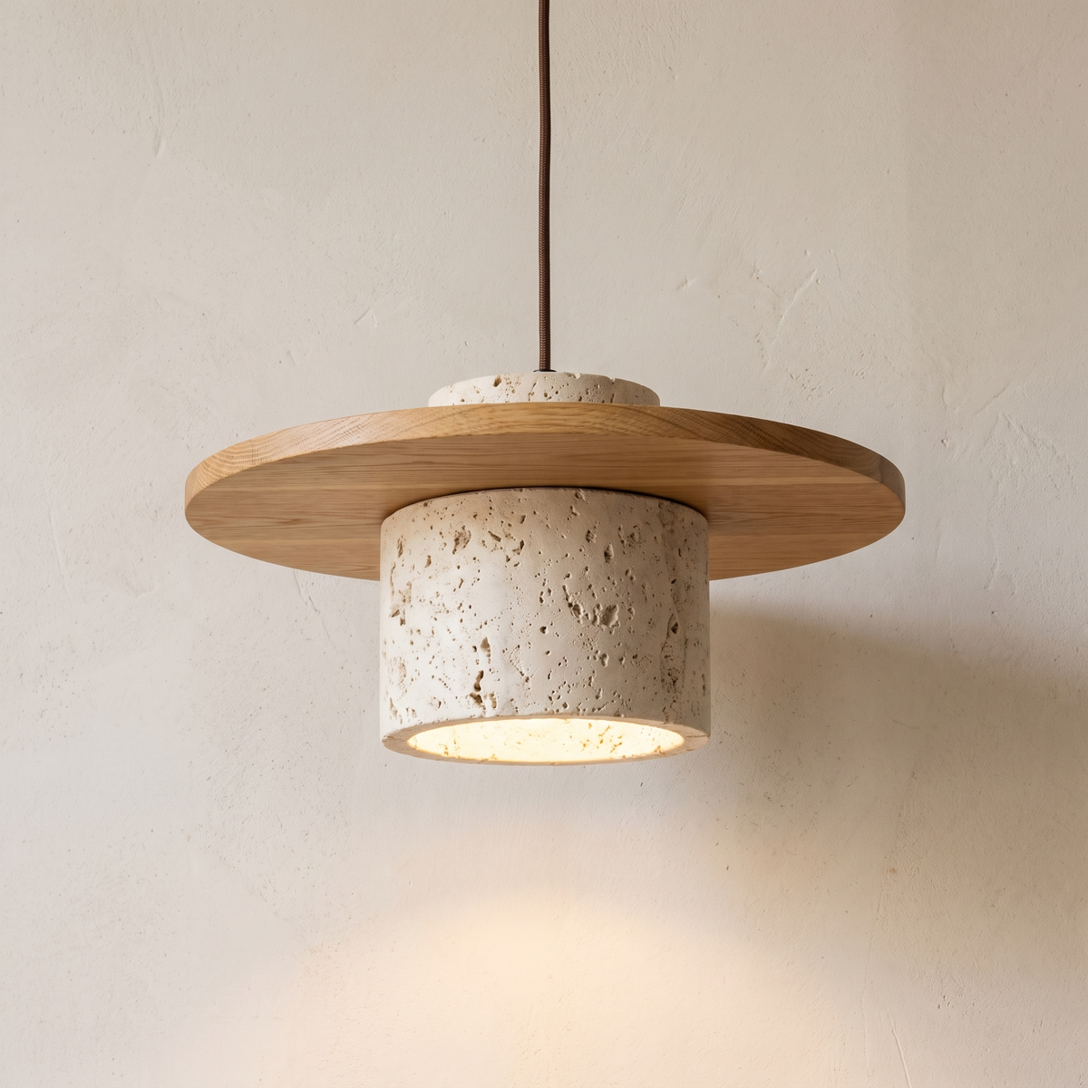 Edda Brim travertine pendant light with a wide light oak brim, 7.9 inch